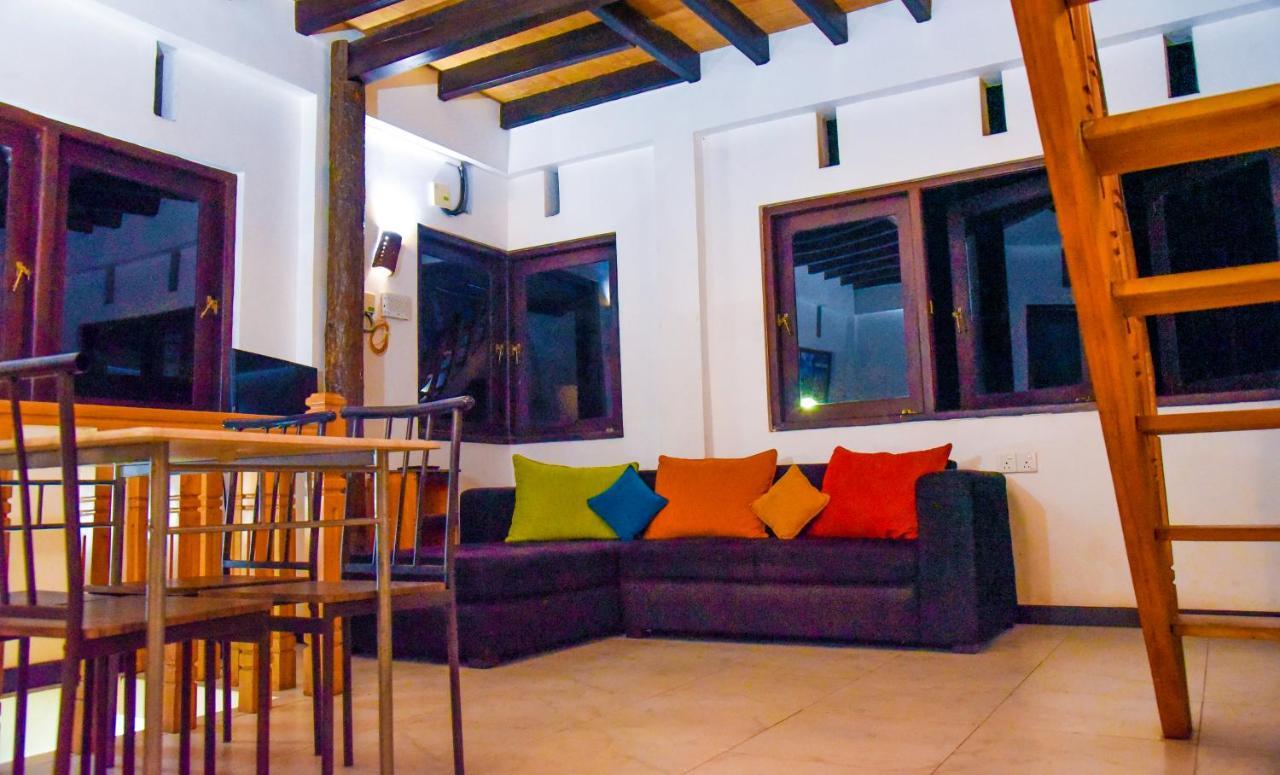Grand 39 Ella Hotel Exterior photo